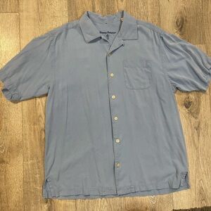 Tommy Bahama 100% Silk Sky Blue Button Down Shirt
